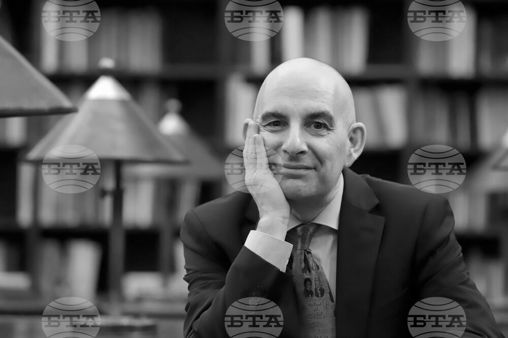 Петър Волгин пред руския „Първи канал“: Политическият елит поддържа русофобска риторика, за да съхрани позициите си, но българите нямат антируски чувства