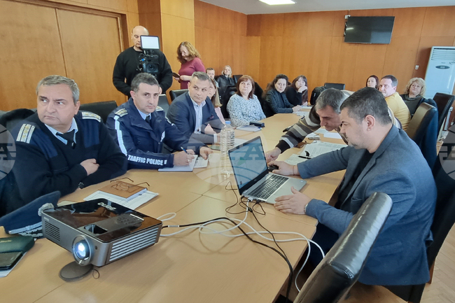 Шумен - Общински съвет - Комисия - заседание