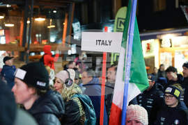 Банско - Световна купа по алпийски сноуборд - парад на знамената