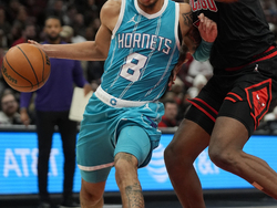 Hornets Bulls Basketball