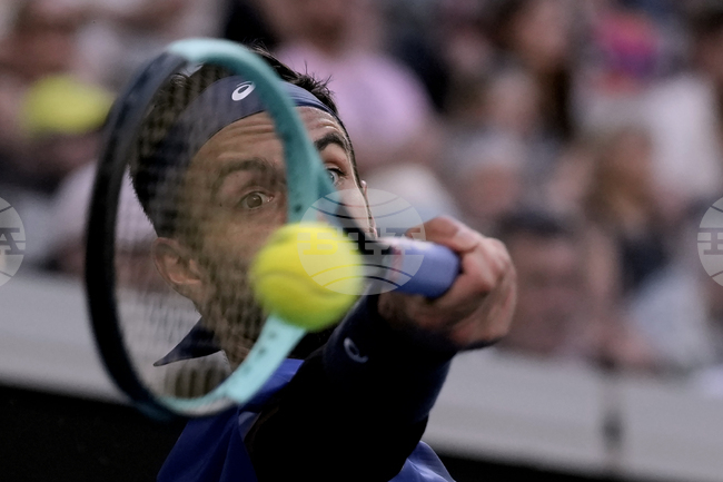 Лоренцо Музети се класира за полуфиналите на турнира по тенис в Монте Карло