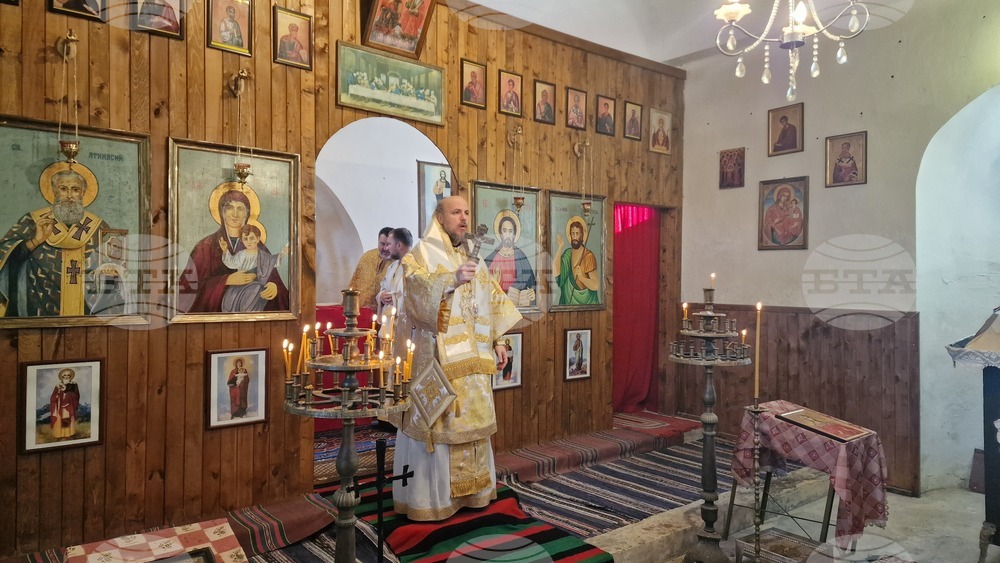 Село Пороище - храм "Св. Атанасий" - празник