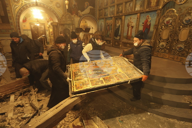 Украинският град Запорожие бе подложен на пет атаки с руски дронове късно вечерта