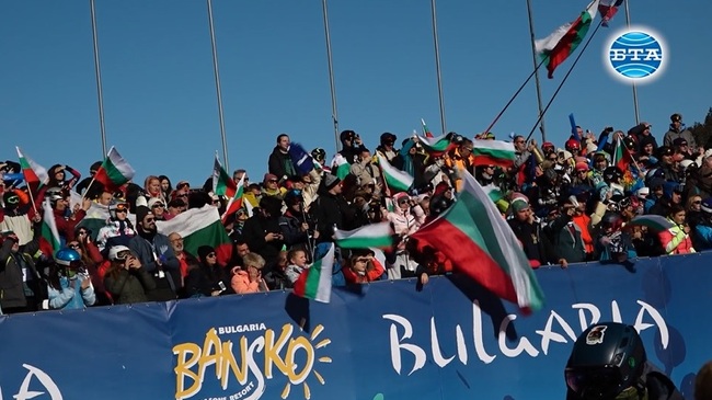 Тервел Замфиров завърши на четвърто място в паралелния гигантски слалом от Световната купа по сноуборд в Банско