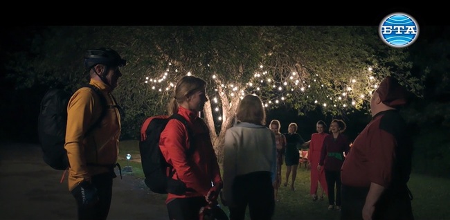 Лечебен дъжд преобразява поколението на промяната в „Клас 90“