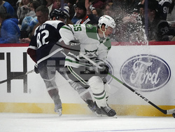 Stars Avalanche Hockey
