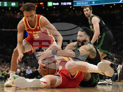 CORRECTION Hawks Celtics Basketball