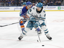 Sharks Islanders Hockey