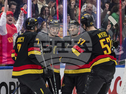 Oilers Canucks Hockey
