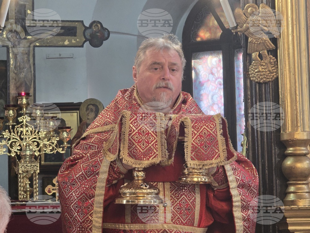 Трябва да благодарим на Господа за всичко, което е сторил за нас, каза отец Георги Дочев в Добрич