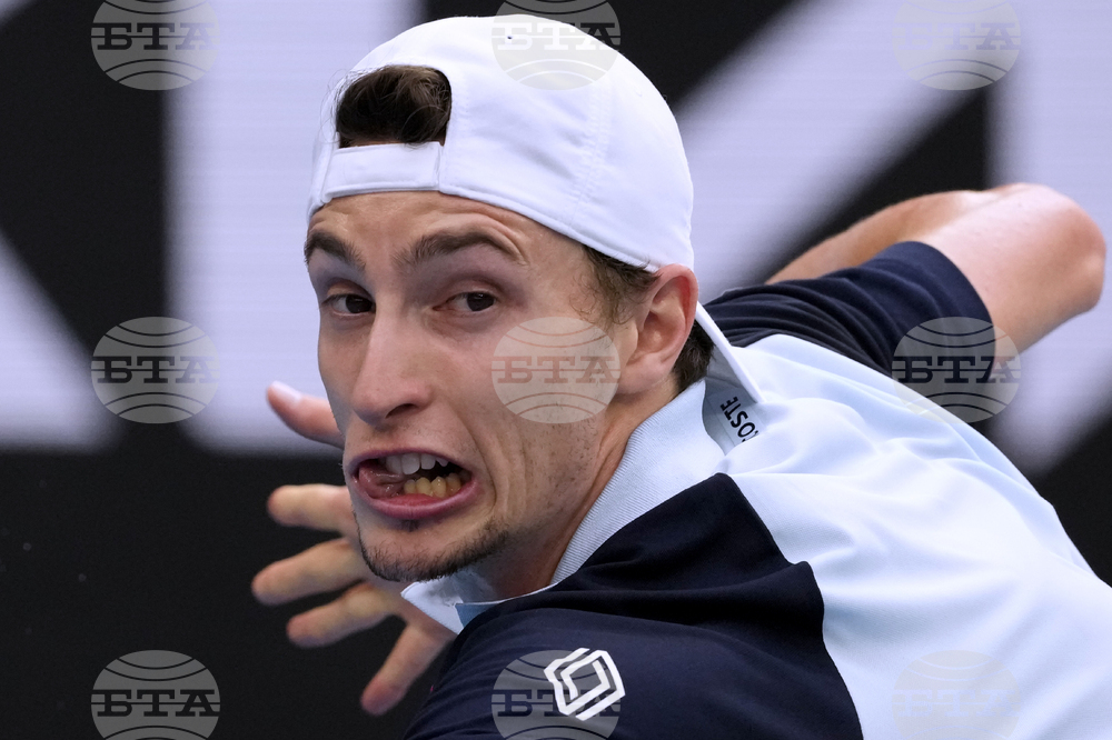 Френският тенисист Юго Юмбер се оттегли от турнира в Доха