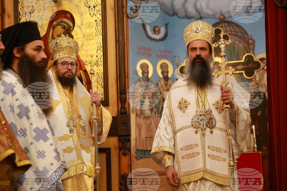 Свещеници говориха за благодарността в неделните си проповеди