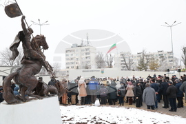 Божурище - патриарх Даниил - водосвет на "Свети вмчк. Георги Победоносец"