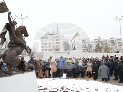 Божурище - патриарх Даниил - водосвет на "Свети вмчк. Георги Победоносец"