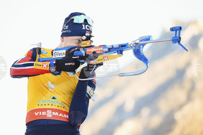 Петкратният олимпийски шампион по биатлон Йоханес Тингнес Бьо подписа договор с футболен клуб от шеста дивизия в родината си