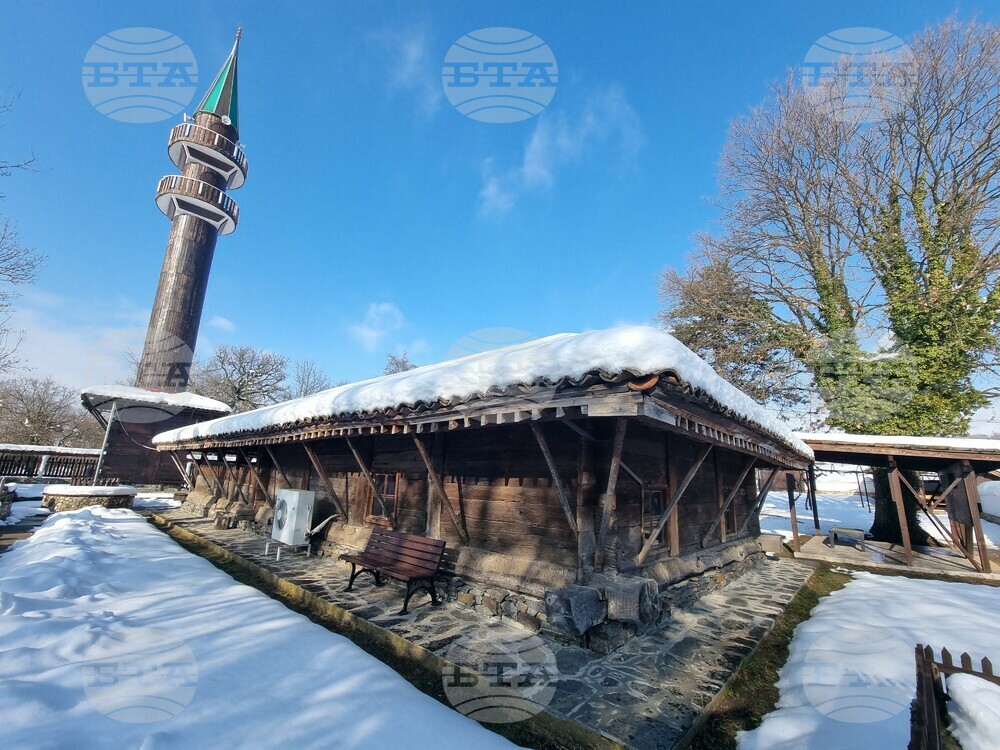 Legend of Mosque of The Seven Maidens in Podkova Village Attracts Worshipers, Tourists