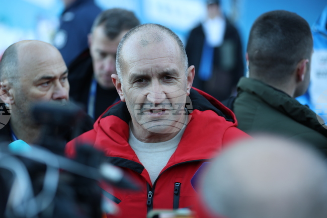 President Says His Relations with Government Depend on Its Actions