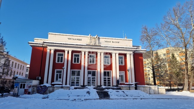 Литературна гостоприемница и инициатива „Книга за всеки“ организират в читалища в Мадан