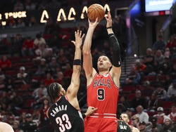 Bulls Trail Blazers Basketball