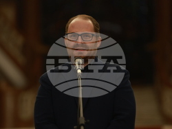 СУ "Климент Охридски" - "Фантастични умове" - изложба