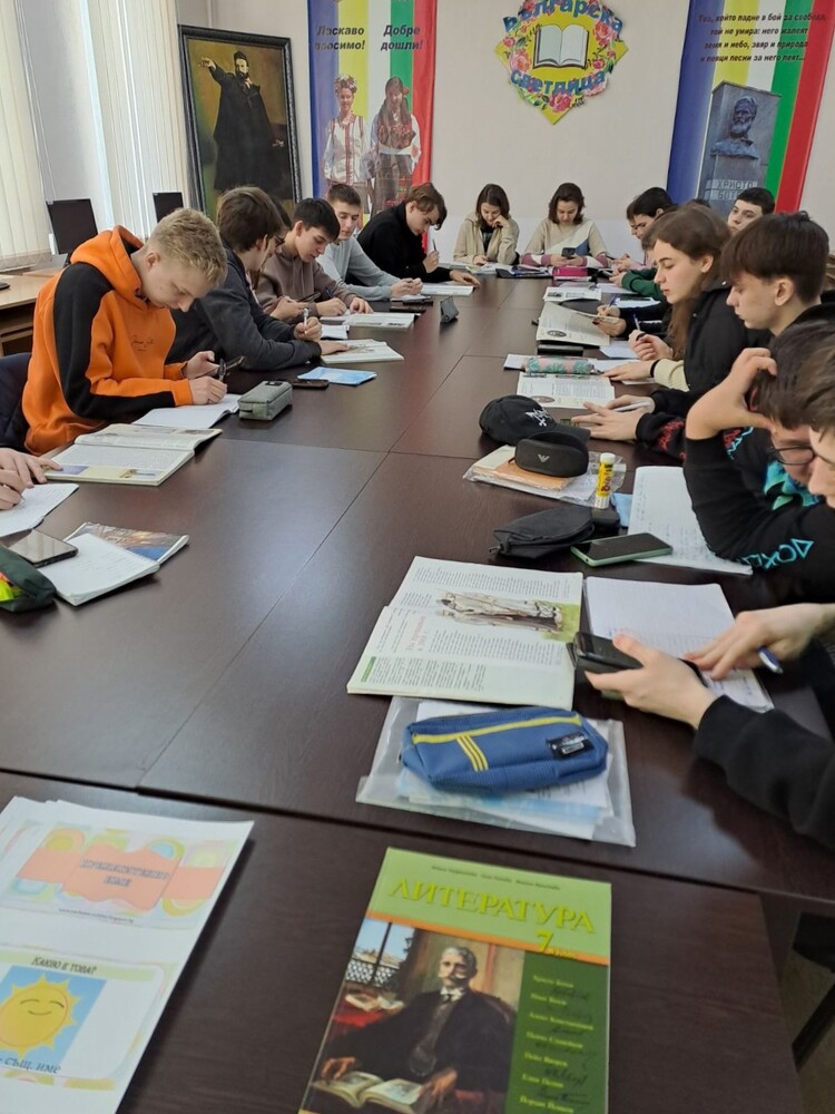 Урок за Христо Ботев се състоя в Българското неделно училище „Българска светлица“ в Измаил