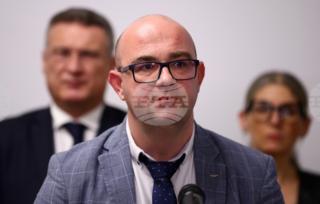 Railway Officials Discuss Causes of Jan. 15 Freight Train Collision