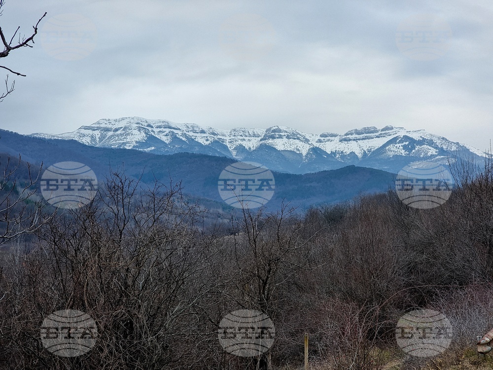 Challenging Mountain Hiking Conditions on Monday