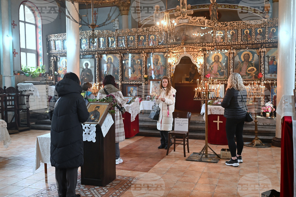 Монтана - Свети Ефрем - икона - поклонение