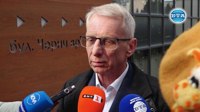 Оттеглянето на Ивайло Иванов е добра стъпка, коментира Николай Денков