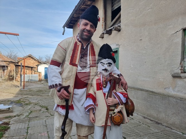 Село Гиген - Ивановден - мечкари