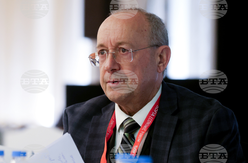 Бизнесът алармира за дефицит на висшисти в техническите науки, нужни са и електротехници, заварчици, стругари, сочи анкета на БТПП 