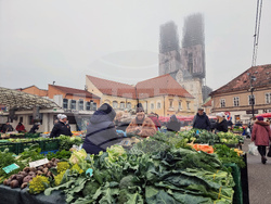 Хърватия - Загреб - пазар - Долац