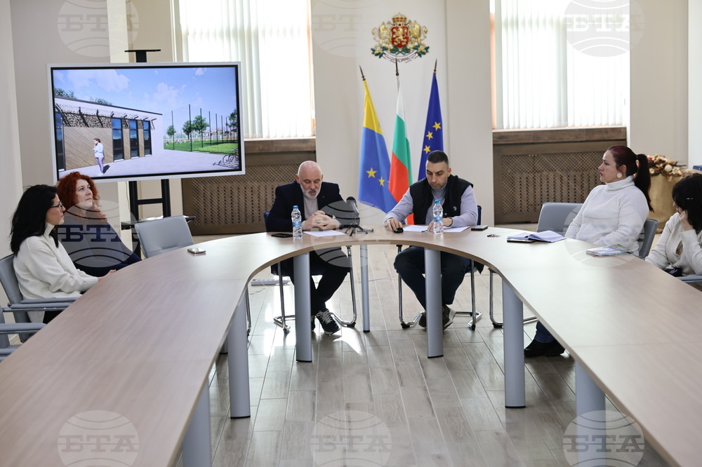 Асеновград - Младежки център - символична първа копка