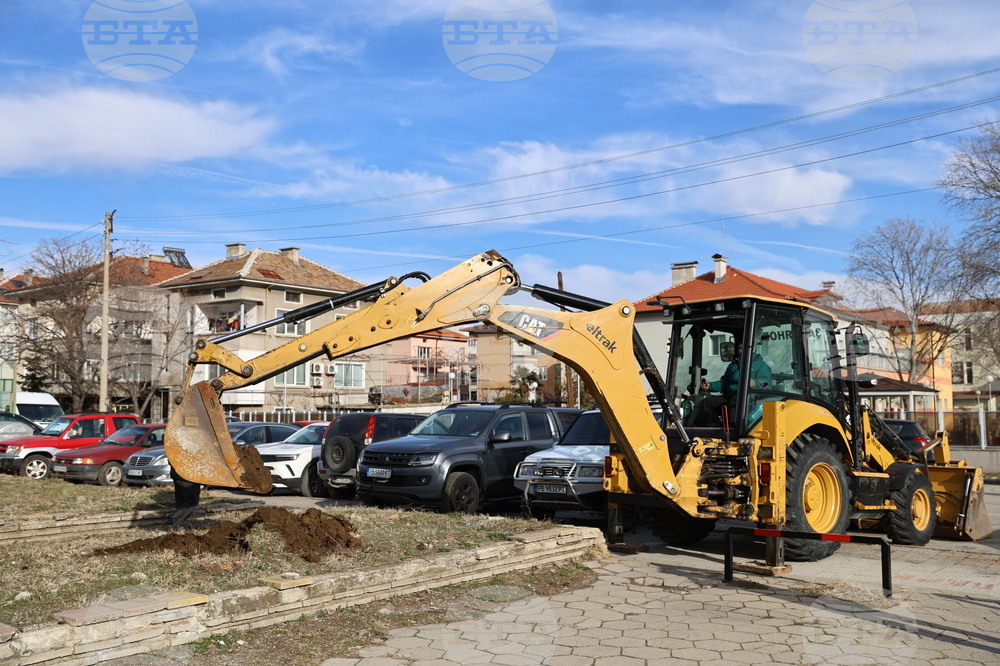 Асеновград - Младежки център - символична първа копка