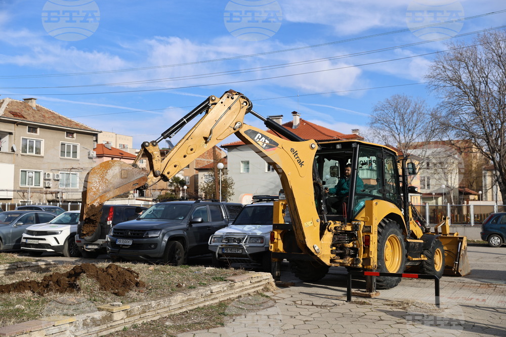 Асеновград - Младежки център - символична първа копка