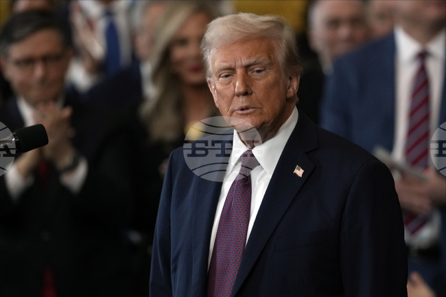 Тръмп каза, че ще обяви извънредно положение в САЩ в областта на енергетиката