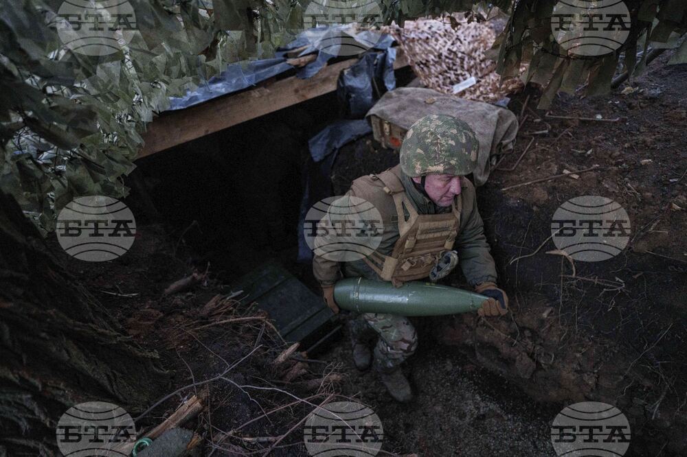 Украйна призна за проблеми със снабдяването на обсадения град Покровск и съседния Мирноград 