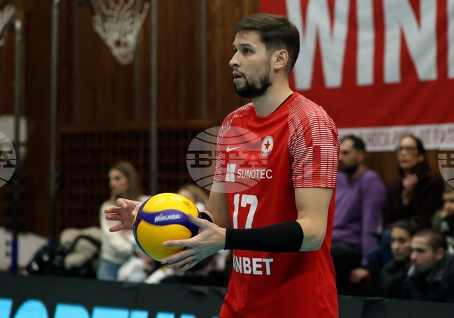 ЦСКА и Нефтохимик постигнаха чисти победи в мъжкото волейболно първенство на България