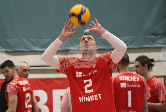 ЦСКА спечели драматично след обрат срещу Левски София във втория полуфинал от мъжкия шампионат по волейбол