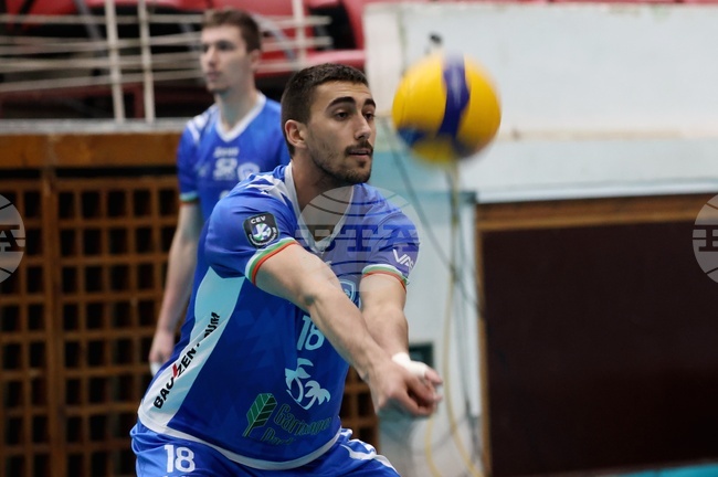 Асът на волейболния Левски Венислав Антов ще продължи кариерата си във френския Туркоан