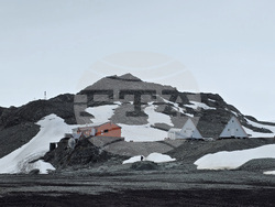 Antarctic - Livingston Island - cargo handling