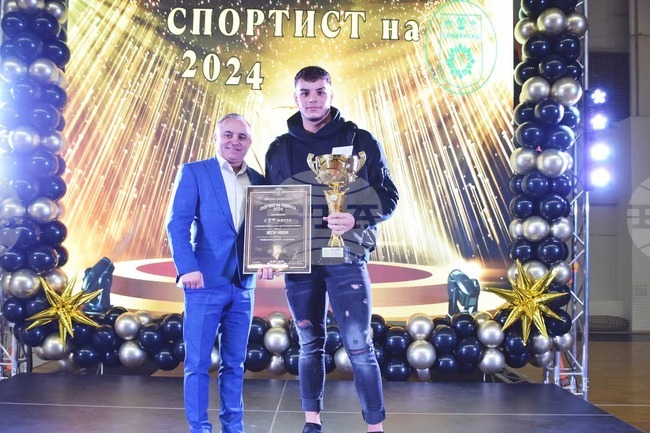 Община Сандански отличи най-добрите спортисти на 2024 година 