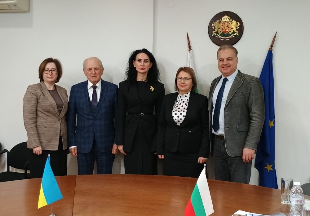 Междурегионалното сътрудничество между България и Украйна обсъдиха областният управител на Пловдив и украинският посланик