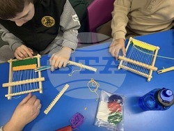 Работилница под надслов „Тъкане на стан“ организираха от училище „Родна реч“ в Лестър