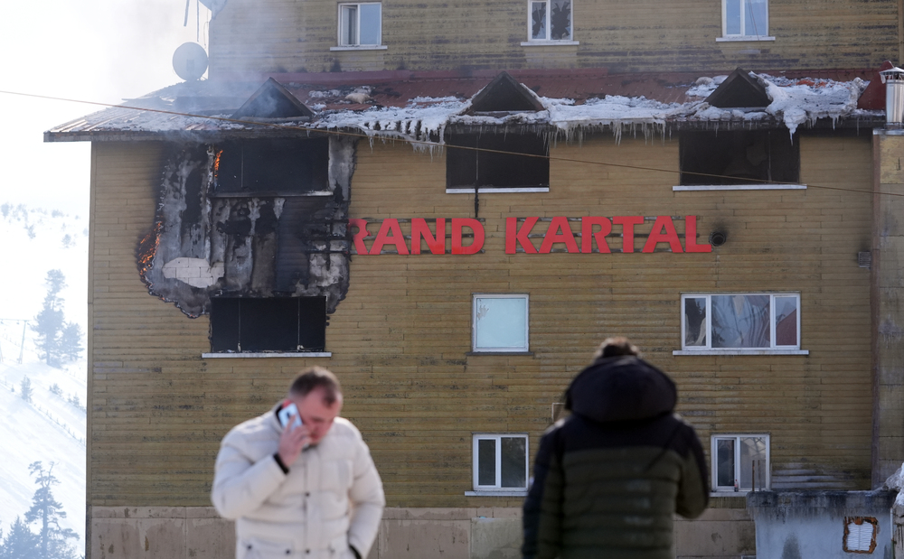 Общо 66 станаха жертвите на пожара в хотел в турския ски курорт Карталкая