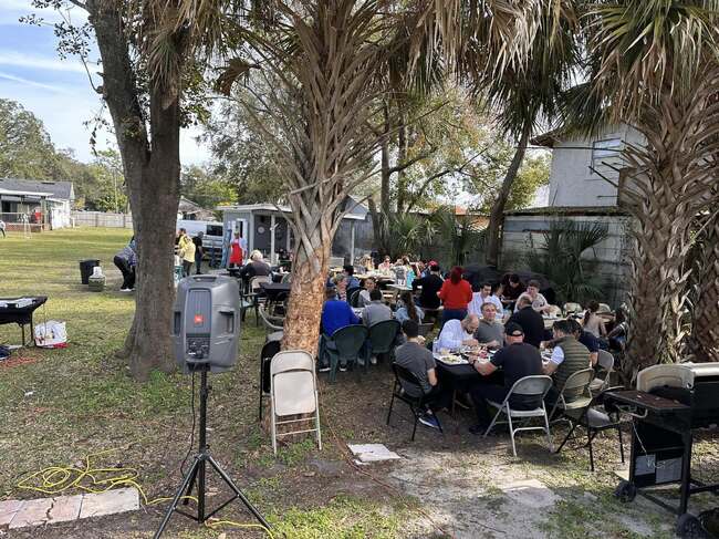 Празник, посветен на януарските имени дни, се състоя в Българската православна църква „Свети Георги Победоносец“ в Орландо