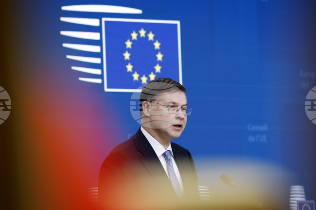 Brussels Expects to Present Bulgaria's Euro Area Readiness Report in Early June