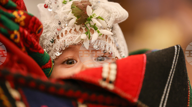 С бабино хоро и „даване име на новородено“ ще премине Бабинден в Белица