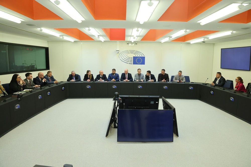 Prime Minister Zhelyazkov Meets with Bulgarian MEPs: Bulgaria Must Return to Centre of Political Processes in Europe