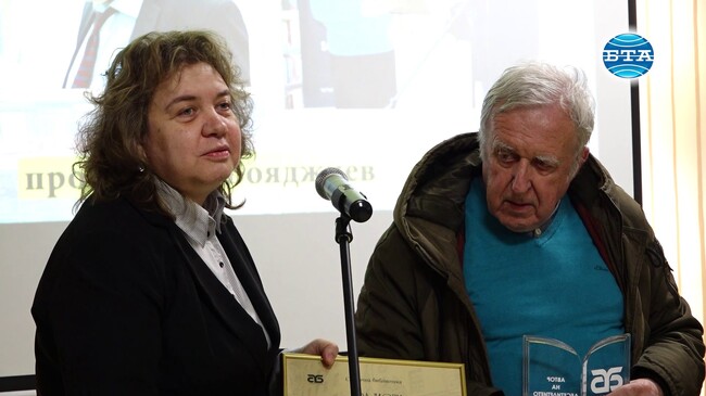 Дано библиотеките да бъдат храмовете, които да върнат вярата в един по-добър свят, каза Наталия Киселова